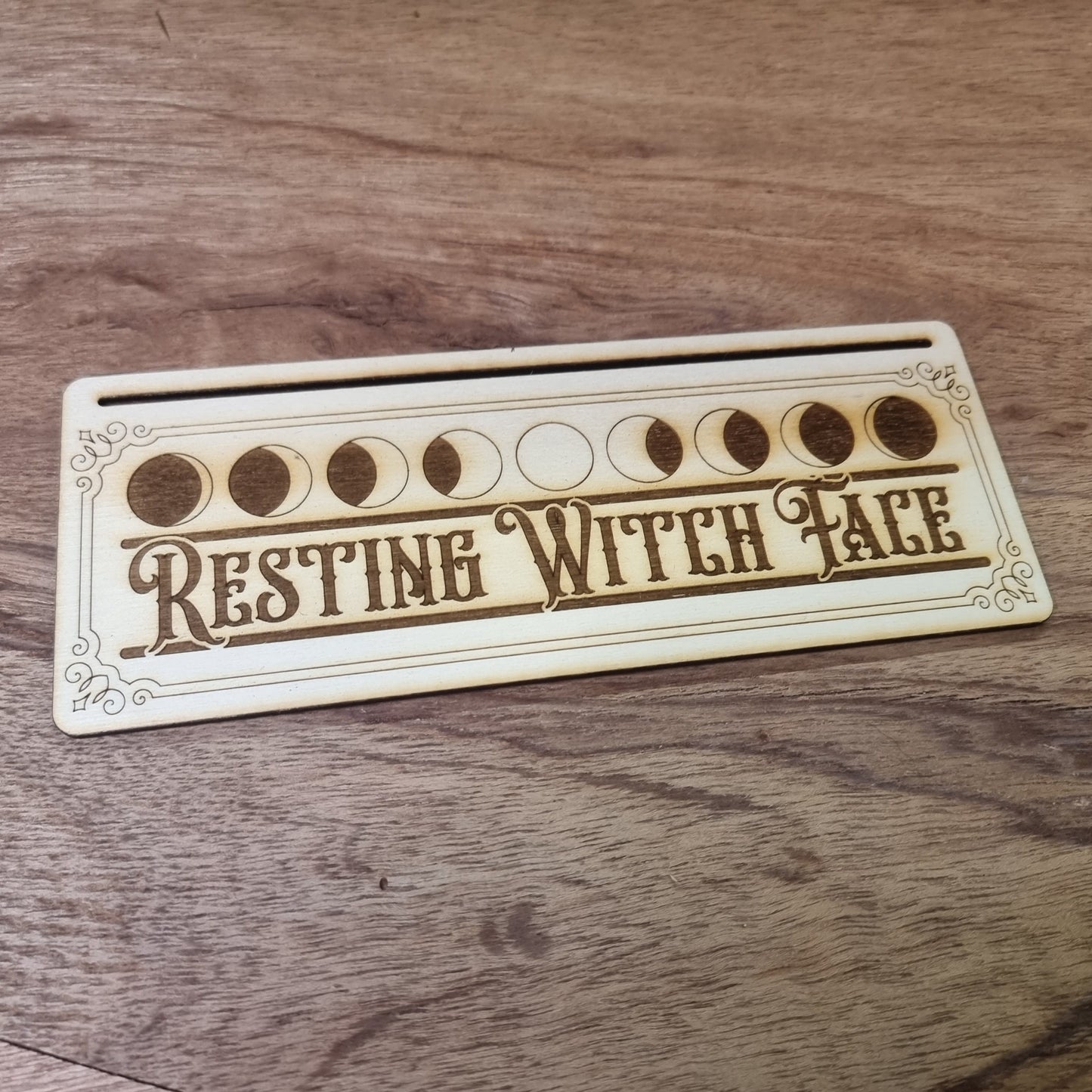Tarot Card Stand "Resting Witch Face" card holder